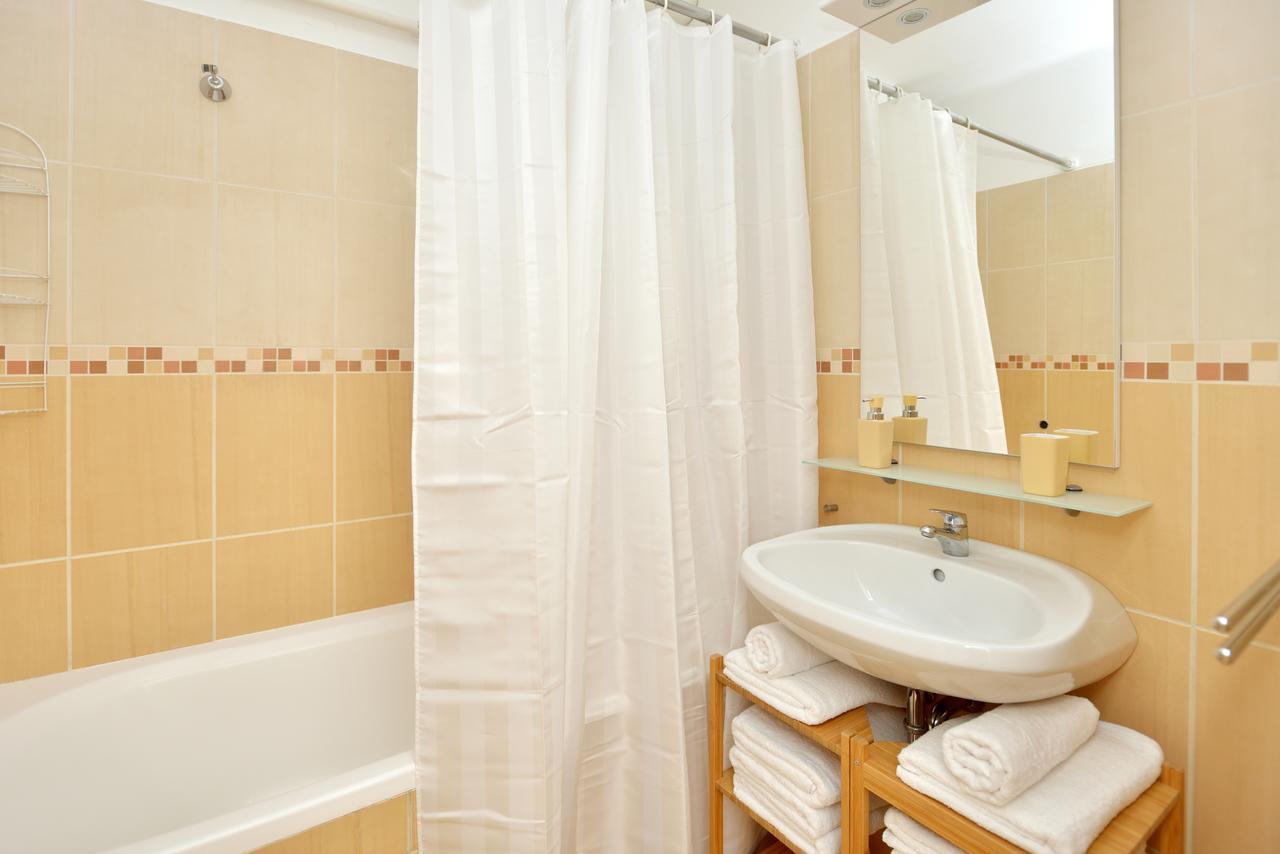 Deak Apartment Budapest Exteriör bild